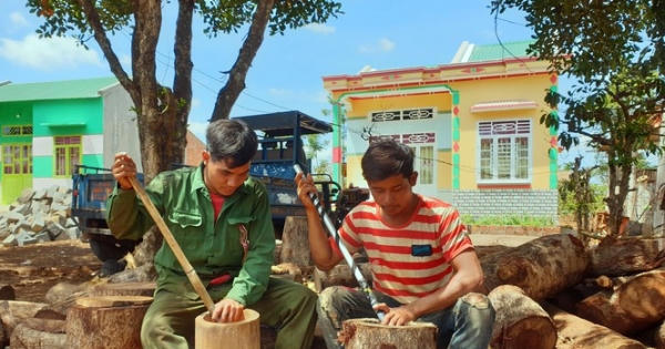 Chuyện quen mà lạ giữa đại ngàn: Tiếng chày ở làng Breng Chuyện quen mà lạ giữa đại ngàn: Tiếng chày ở làng Breng