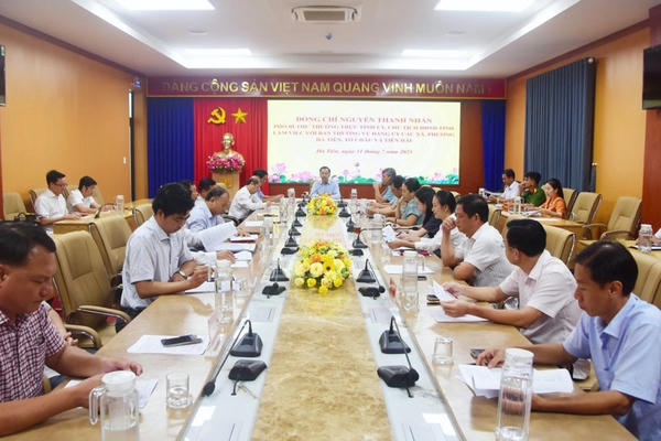 An Giang đẩy mạnh chuyển đổi số, chuẩn bị toàn diện Đại hội Đảng bộ cấp cơ sở