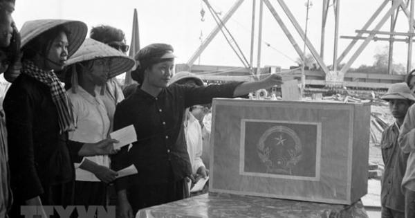 45 năm Ngày Tổng tuyển cử bầu Quốc hội của nước Việt Nam thống nhất 45 năm Ngày Tổng tuyển cử bầu Quốc hội của nước Việt Nam thống nhất