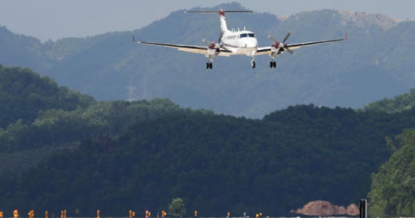 Cảng hàng không quốc tế Vân Đồn đón chuyến bay hiệu chỉnh đầu tiên