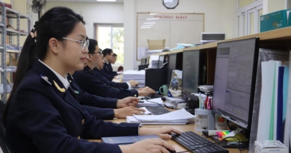 Doanh nghiệp xin cấp C/O phải nộp phí từ ngày 21/7