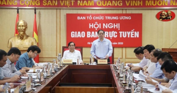 Kiểm soát quyền lực trong xây dựng phương án nhân sự và bầu cử Đại hội