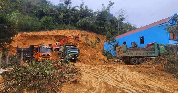 Tuyên Quang: Nghi vấn lợi dụng việc chống sạt lở để lấp ruộng, san nền trái phép tại xã Kiến Thiết Tuyên Quang: Nghi vấn lợi dụng việc chống sạt lở để lấp ruộng, san nền trái phép tại xã Kiến Thiết