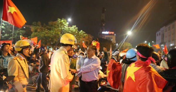 Cố đô Huế vỡ òa hạnh phúc khi Việt Nam tiến thẳng vào trận chung kết U23 Châu Á