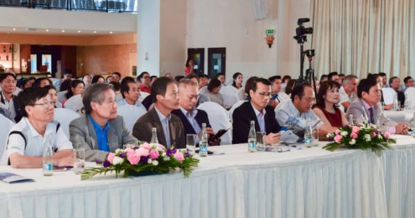 Kiều bào háo hức tham dự hội thảo về kỹ thuật đầu tư BĐS lần đầu được tổ chức tại Châu Âu