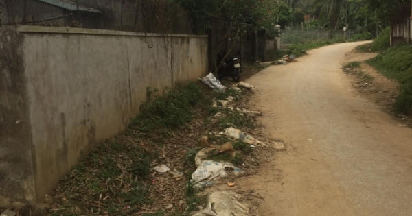 Chuyện lạ ở Nghệ An: Xây đường giao thông nhưng không có mương thoát nước!