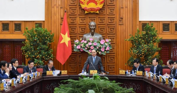 Thường trực Chính phủ họp về tình hình Tết Nguyên đán Kỷ Hợi