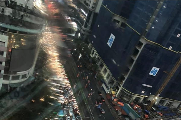 Cử tri than phiền đường Lê Văn Lương quá tải, tắc nghẽn giao thông, TP Hà Nội trả lời ra sao