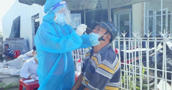 Tổ chức xét nghiệm tầm soát Covid-19 ngẫu nhiên tại TP Bạc Liêu