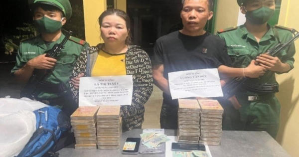 Kon Tum: Khởi tố 2 đối tượng vận chuyển 34 bánh Hêroin từ Lào về Việt Nam