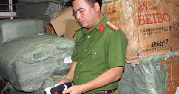 Lào Cai: Thu giữ hàng nghìn đôi giày, dép không rõ nguồn gốc xuất xứ