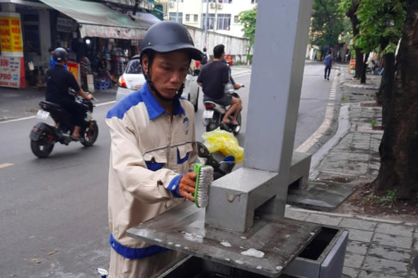 "Thùng rác công nghệ" nâng cao ý thức người dân vì môi trường xanh-sạch-đẹp