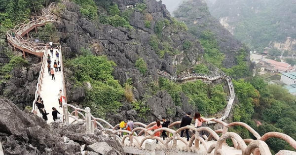 Công trình “khủng” xâm hại Tràng An đã bị phá bỏ hoàn toàn Công trình “khủng” xâm hại Tràng An đã bị phá bỏ hoàn toàn