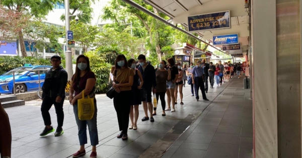 Gần 200 công dân Việt bị kẹt tại Singapore: Niềm tin 'Tổ quốc không bỏ rơi ai'