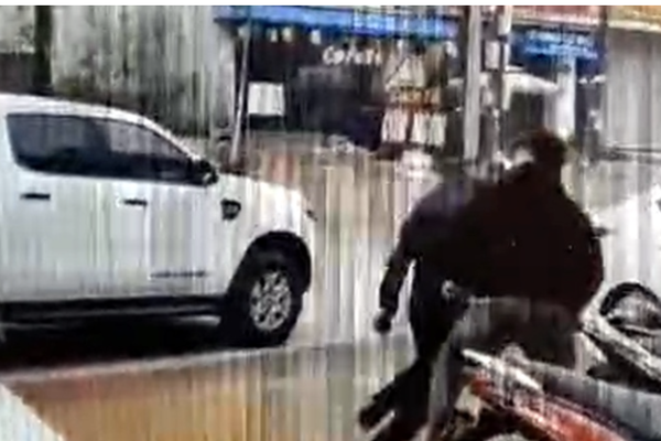 Khởi tố vụ án hành hung người khác sau va chạm giao thông tại Thạch Thất Khởi tố vụ án hành hung người khác sau va chạm giao thông tại Thạch Thất