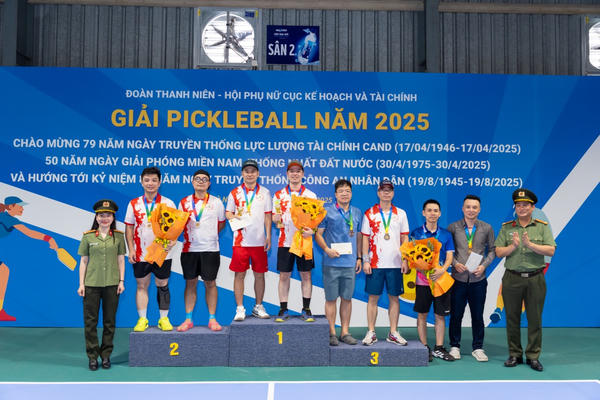 Sôi nổi các hoạt động thể thao chào mừng 79 năm ngày truyền thống lực lượng Tài chính Công an nhân dân Sôi nổi các hoạt động thể thao chào mừng 79 năm ngày truyền thống lực lượng Tài chính Công an nhân dân