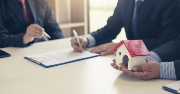 Việc xử lý tài sản bảo đảm của các tổ chức tín dụng thông qua thi hành án dân sự "rất phức tạp"