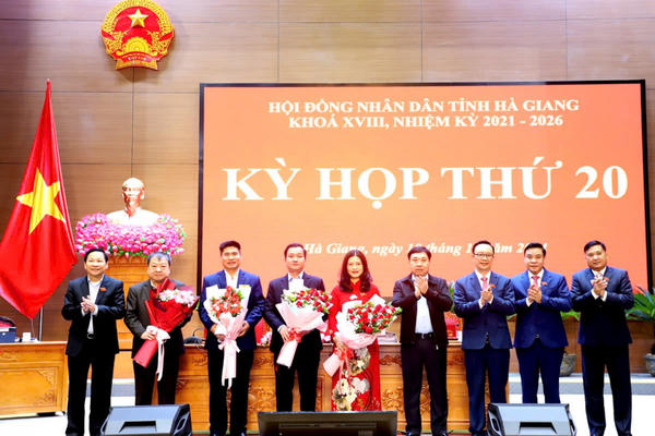 Bầu bổ sung chức danh Phó Chủ tịch UBND tỉnh Hà Giang