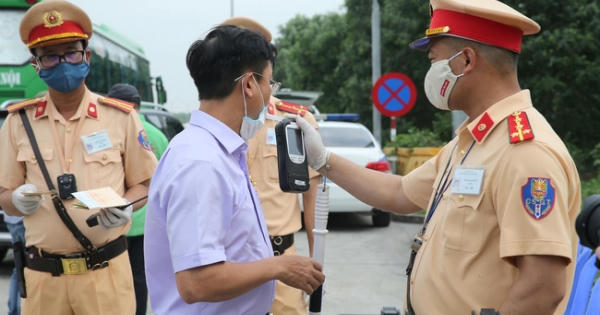 Hơn 40.000 “ma men” và tài xế quá tốc độ bị xử lý trong 2 tuần cao điểm