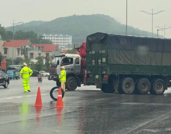 Quảng Ninh triển khai 3 giải pháp "căn cơ" nhằm giảm các vụ TNGT