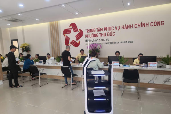Thủ tướng yêu cầu khắc phục những vướng mắc về vận hành chính quyền địa phương 2 cấp ở TP Hồ Chí Minh Thủ tướng yêu cầu khắc phục những vướng mắc về vận hành chính quyền địa phương 2 cấp ở TP Hồ Chí Minh