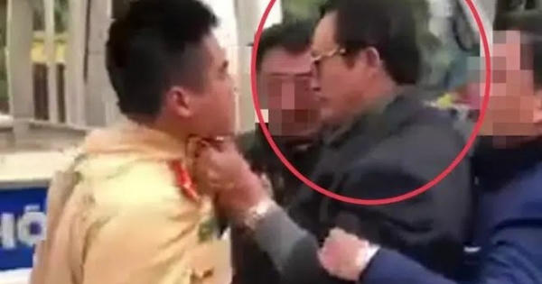 Tuyên Quang: Chi cục trưởng Dân số túm áo, tát CSGT khi được yêu cầu đo nồng độ cồn Tuyên Quang: Chi cục trưởng Dân số túm áo, tát CSGT khi được yêu cầu đo nồng độ cồn