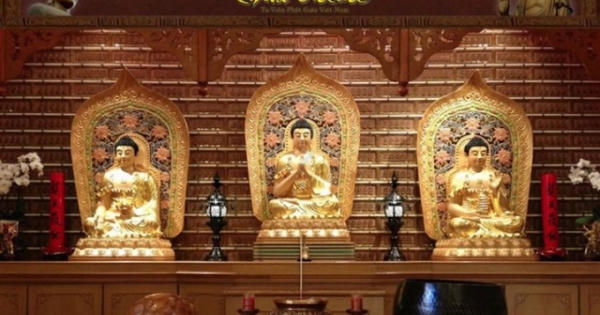 Ngày xuân, đi hội, lễ chùa… bằng nhấp chuột