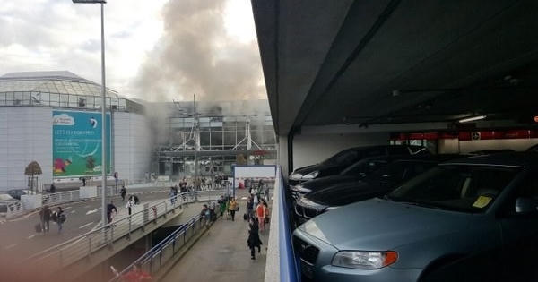 2 vụ nổ lớn tại sân bay Brussels, ít nhất 13 người thiệt mạng