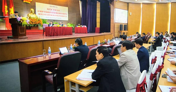 Sáp nhập xã, huyện: 3 chủ tịch 1 ghế biết chọn ai? Sáp nhập xã, huyện: 3 chủ tịch 1 ghế biết chọn ai?