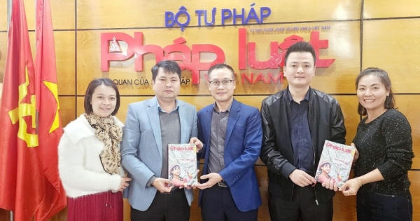 Nâng cao nhận thức chính trị, đạo đức nghề nghiệp của người làm báo Nâng cao nhận thức chính trị, đạo đức nghề nghiệp của người làm báo