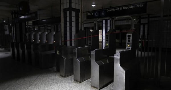 Thành phố New York tê liệt vì mất điện trên diện rộng