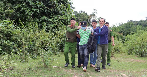Những người lính can trường nơi tuyến lửa Những người lính can trường nơi tuyến lửa
