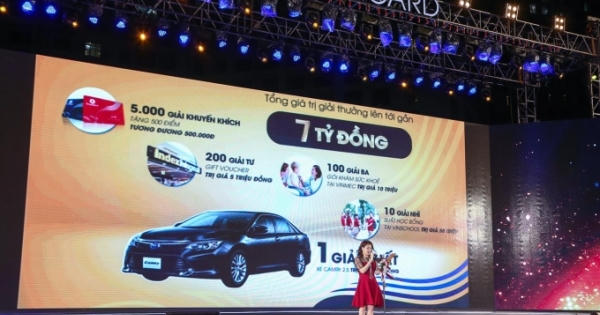 Ngất ngây với đêm nhạc “hát trong mưa” cực chất của dàn showbiz Việt Ngất ngây với đêm nhạc “hát trong mưa” cực chất của dàn showbiz Việt