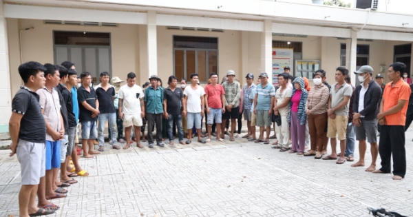 Triệt xóa tụ điểm đánh bạc vùng biên, thu giữ hàng trăm triệu đồng
