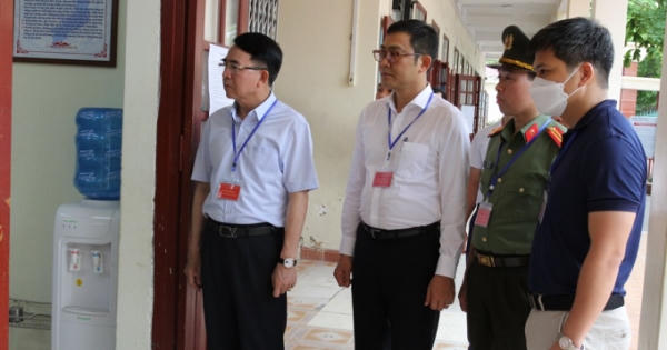 Hải Phòng: Kỳ thi tuyển sinh vào 10 THPT chuyên Trần Phú diễn ra nghiêm túc, an toàn Hải Phòng: Kỳ thi tuyển sinh vào 10 THPT chuyên Trần Phú diễn ra nghiêm túc, an toàn