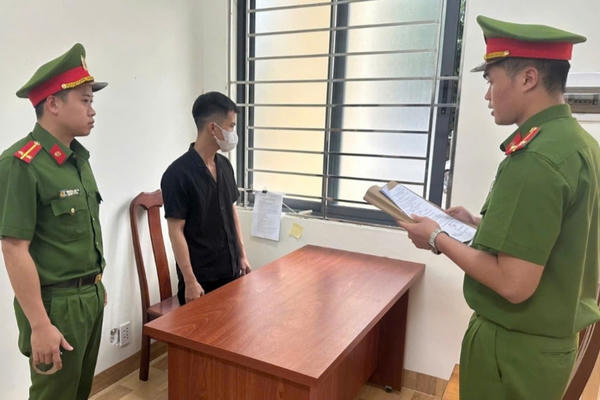 Đắk Nông: Khởi tố nhân viên giao hàng lấy 42 triệu đồng của công ty chuyển phát