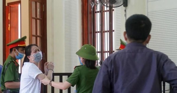 Cùng tham gia phi vụ buôn bán ma túy, cha ra tù thì con gái bị bắt