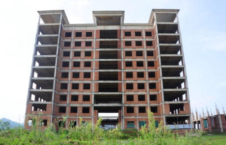 Dự án trường Đại học Hoa Lư hơn 400 tỷ đồng thành nơi chăn bò Dự án trường Đại học Hoa Lư hơn 400 tỷ đồng thành nơi chăn bò