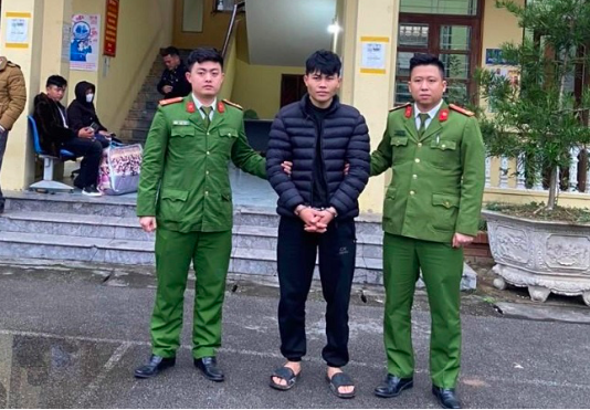 Vận động đối tượng truy nã sau 1 năm lẩn trốn Vận động đối tượng truy nã sau 1 năm lẩn trốn