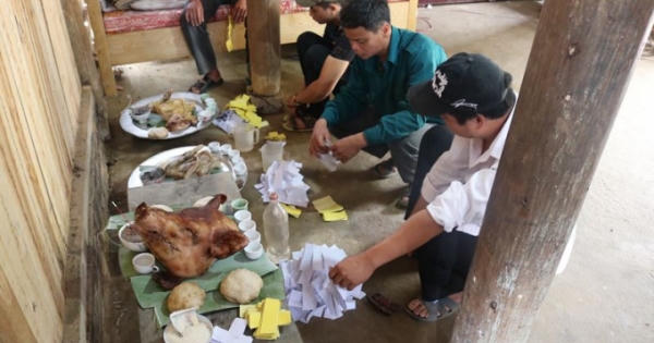 'Mục sở thị' phong tục Tết của người Dao quần chẹt