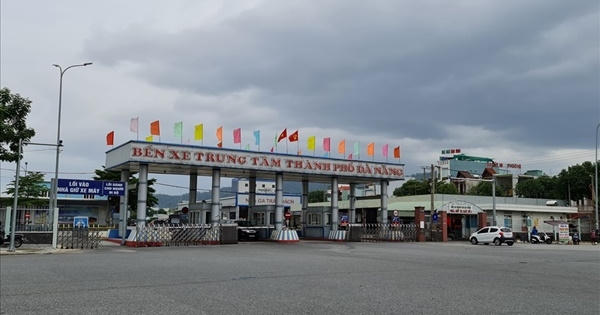 Chưa có xe khách nào ở Đà Nẵng lăn bánh trong ngày đầu hoạt động trở lại
