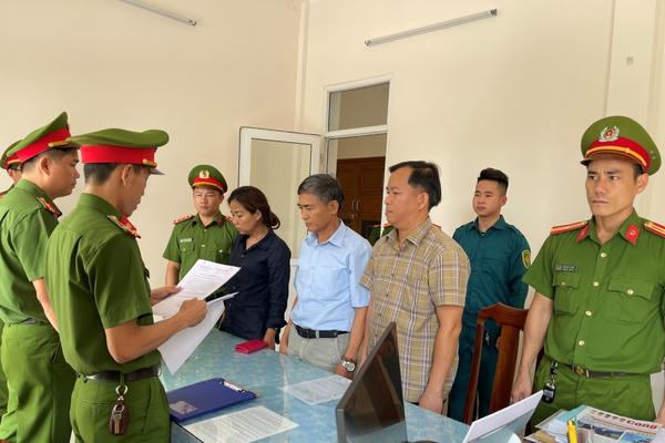 Quảng Nam: Khởi tố 3 cựu Trưởng phòng Giáo dục về tội “nhận hối lộ”
