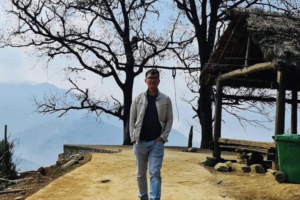 "Ngày hôm nay tôi mất đi một người bạn..."