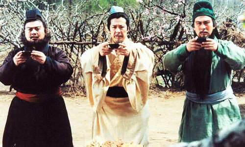 Dàn sao 'Tam Quốc' sau 25 năm: Người lên như diều gặp gió, người ốm yếu ngồi xe lăn