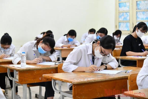 Thí sinh có chứng chỉ ngoại ngữ nào sẽ được miễn thi tốt nghiệp?