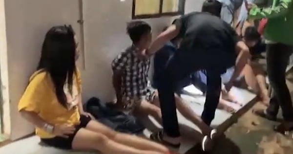 Video: Cận cảnh lực lượng trinh sát bắt giữ nhóm đối tượng liên quan đến vụ án "Giết người"