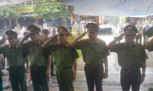 Đau xót tiễn biệt 2 lãnh đạo tỉnh Yên Bái