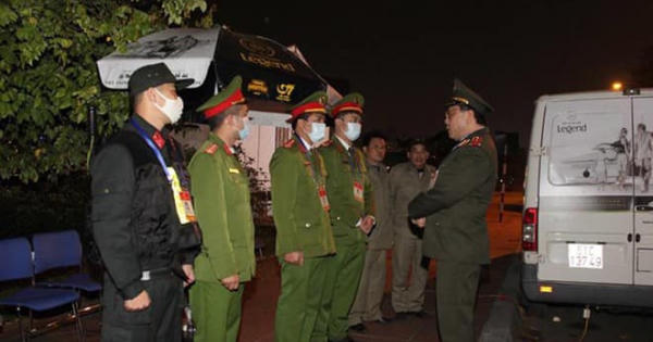 Công an Hà Nội: Cấm cán bộ, chiến sĩ vận động ủng hộ tiền dịp Tết