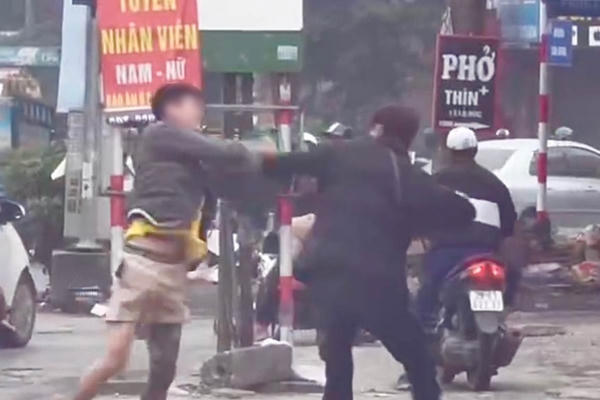 CSGT Hà Nội kịp thời ngăn chặn vụ đánh nhau tại phường Hà Đông