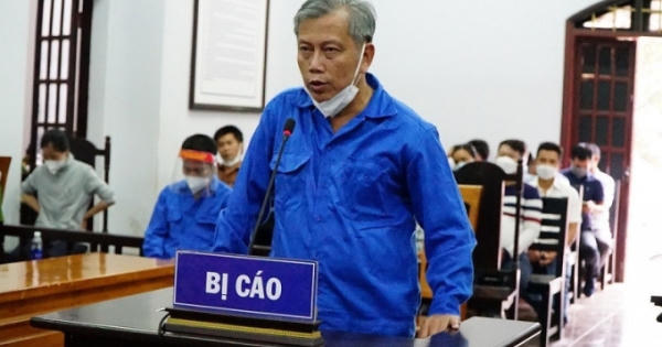 Hôm nay xét xử phúc thẩm 'trùm' xăng giả Trịnh Sướng và đồng phạm Hôm nay xét xử phúc thẩm 'trùm' xăng giả Trịnh Sướng và đồng phạm